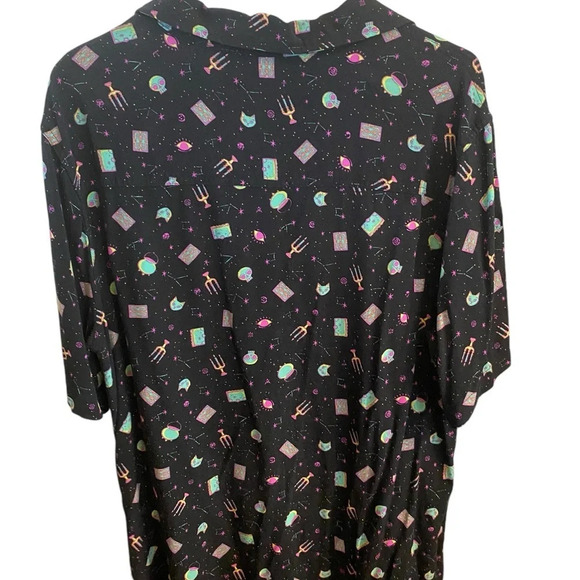 Disney Hocus Pocus black purple universe Magic witch shirt halloween whimsigoth - Picture 5 of 8